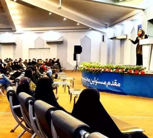 photo-5771845033010514461-y-min-68943bb74d538